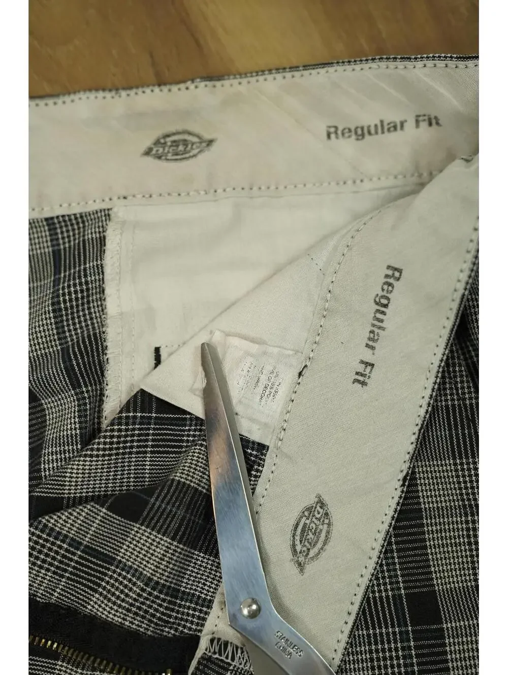Dickie's Plaid Shorts - Men's size 38‎